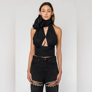 Area Corsage Crop Halter Top